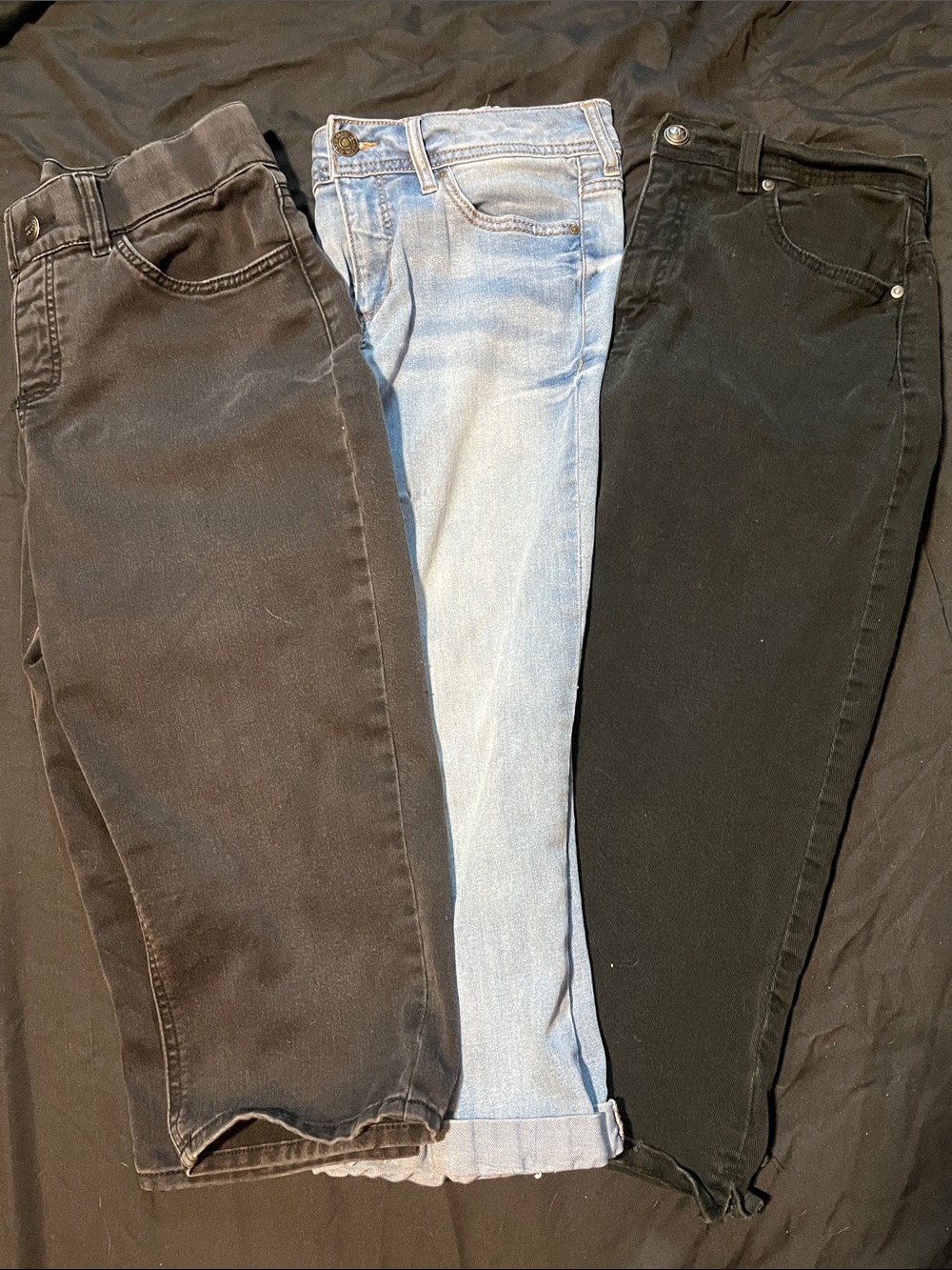 Lot of 3 Pairs Women’s Capris Size 10
